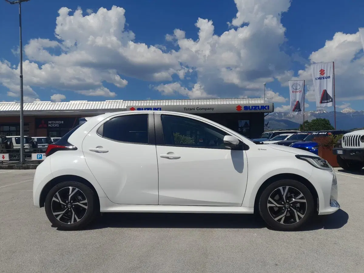 Toyota Yaris usata a L'Aquila (18)