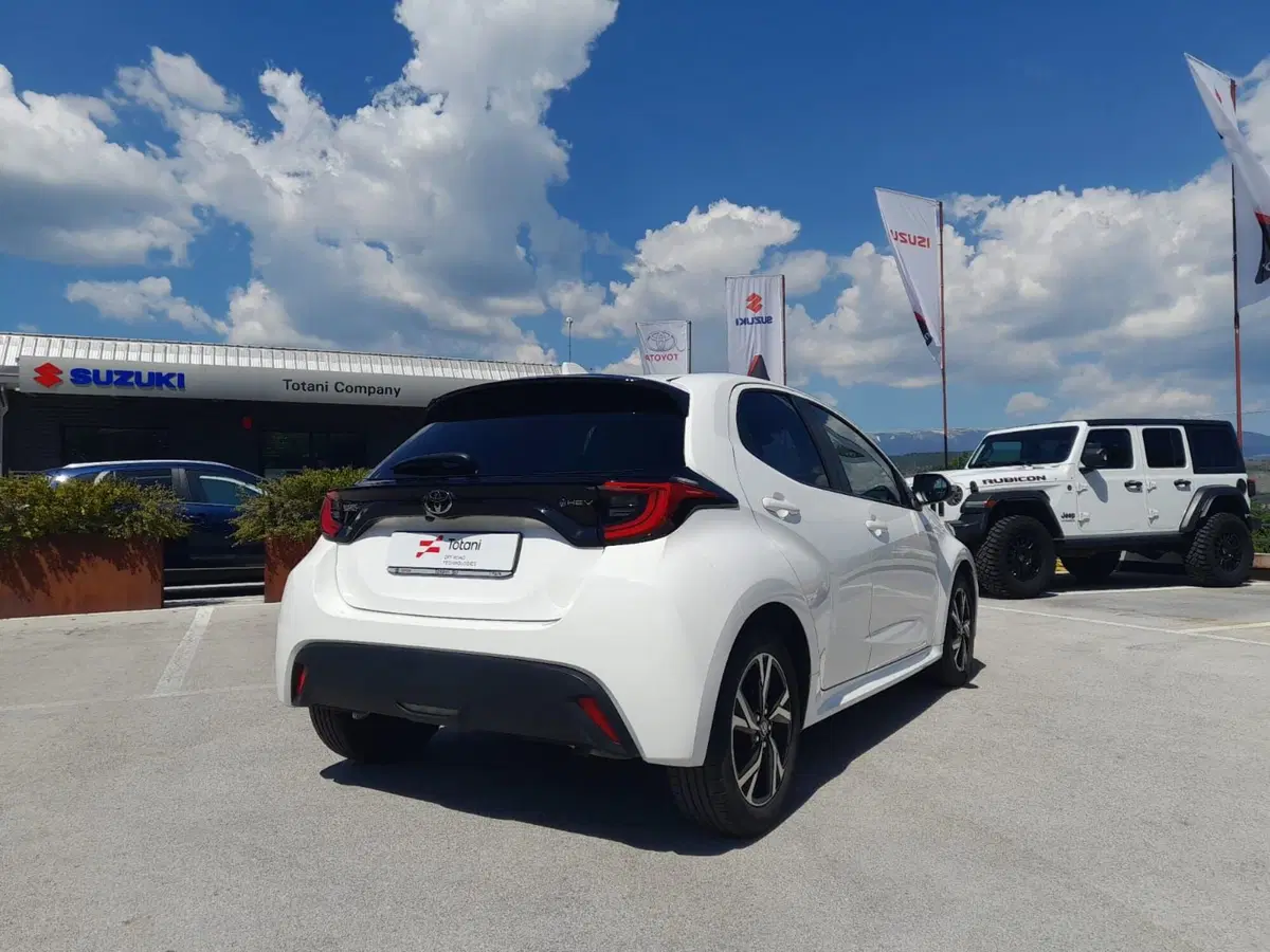 Toyota Yaris usata a L'Aquila (4)