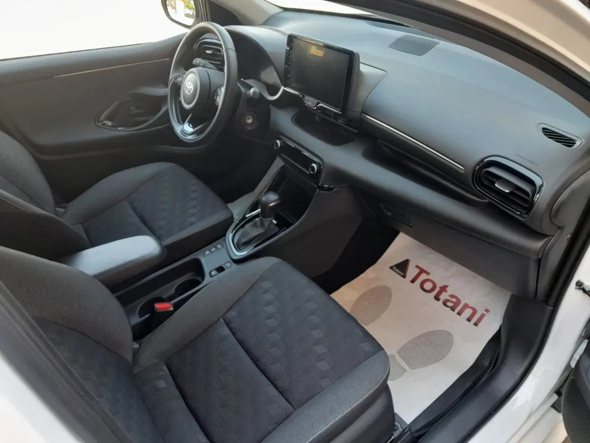 Toyota Yaris usata a L'Aquila (5)