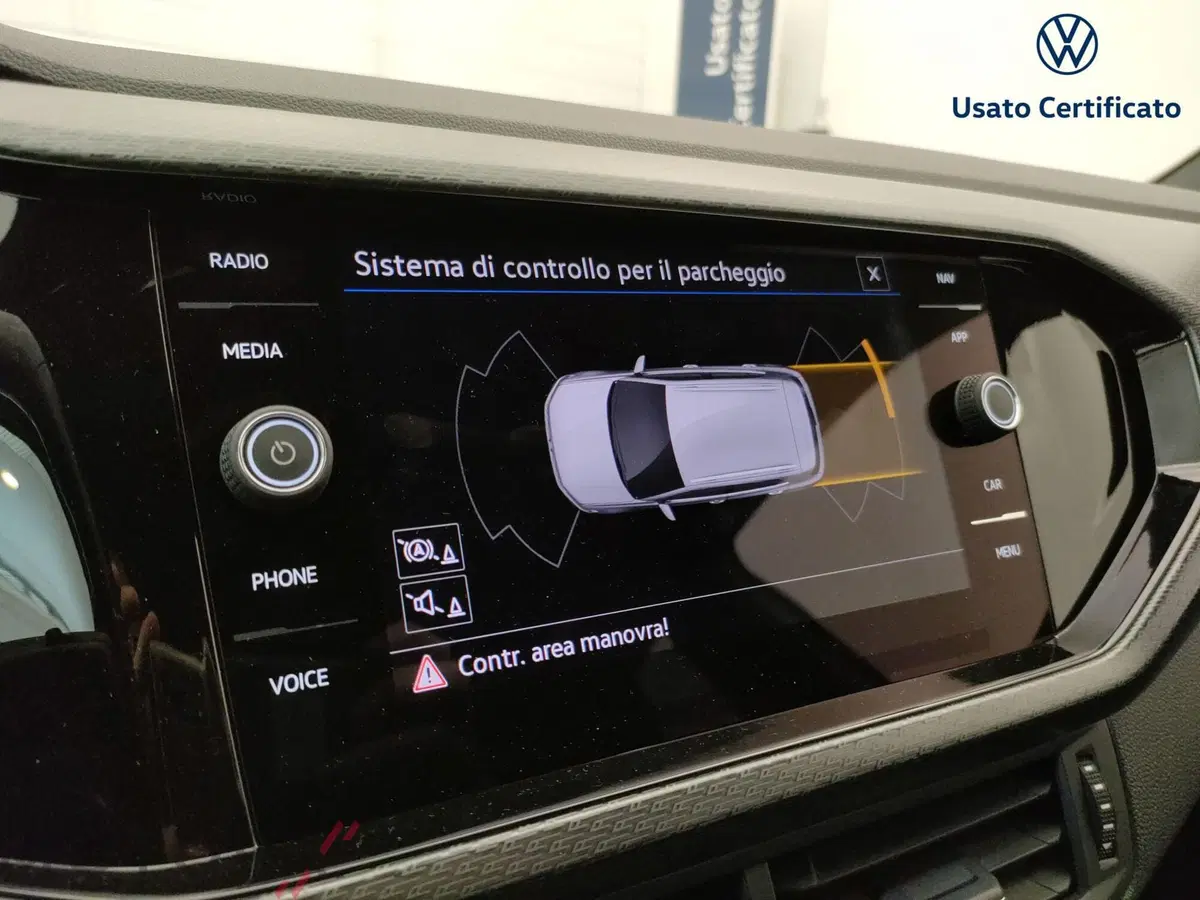 Volkswagen T-Cross usata a Varese (17)