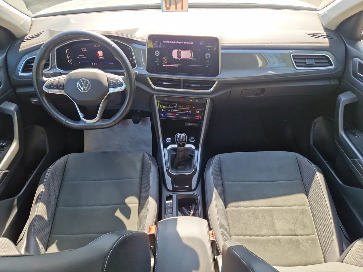 Volkswagen T-Roc usata a Siena (13)