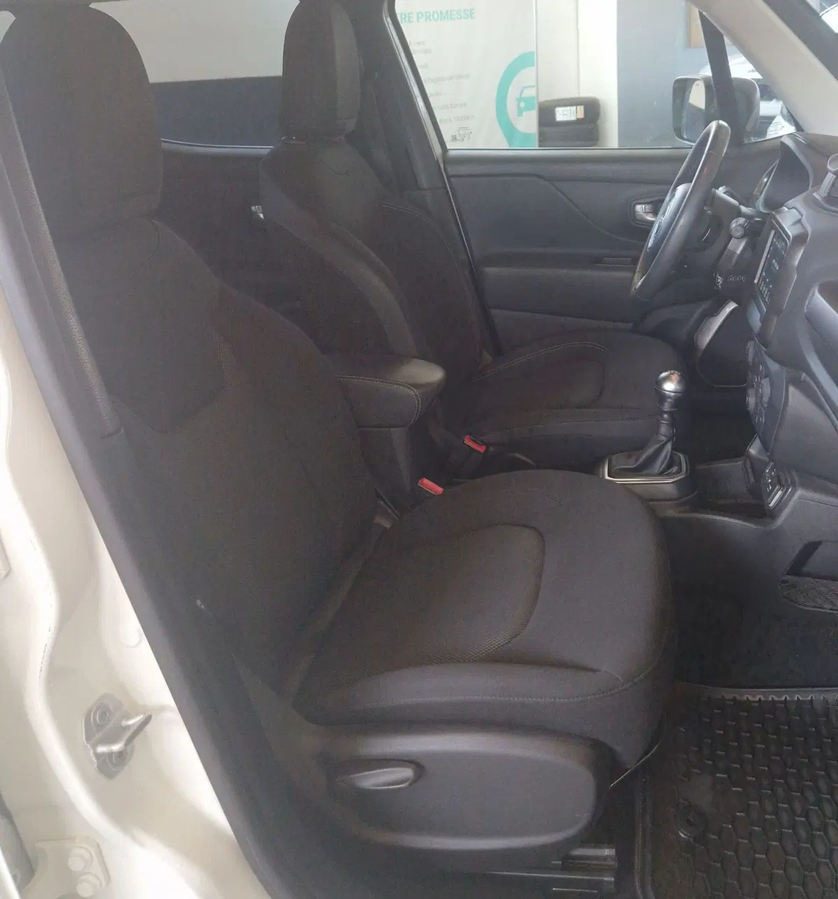 Jeep Renegade usata a Terni (8)