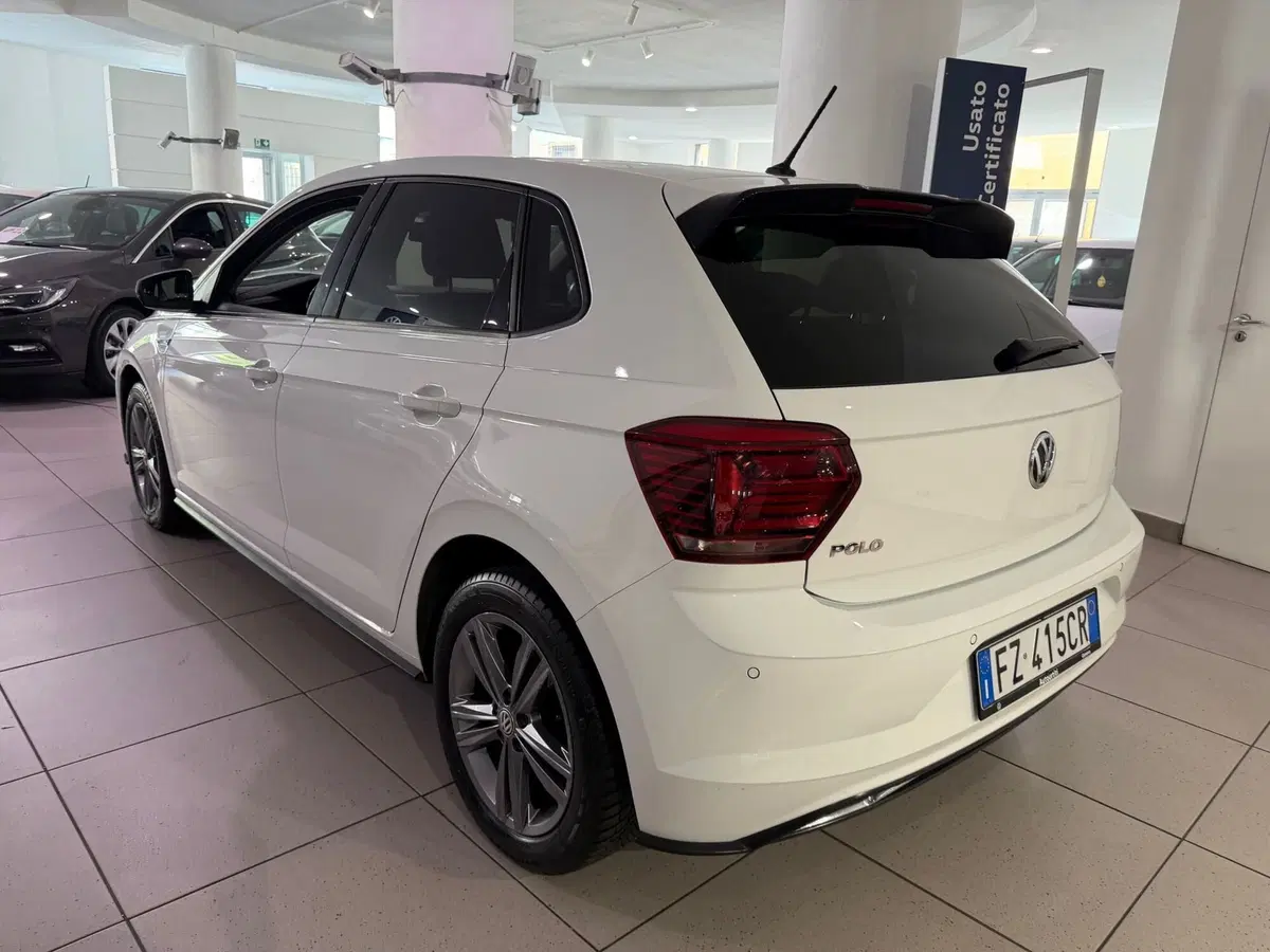 Volkswagen Polo usata a Genova (3)