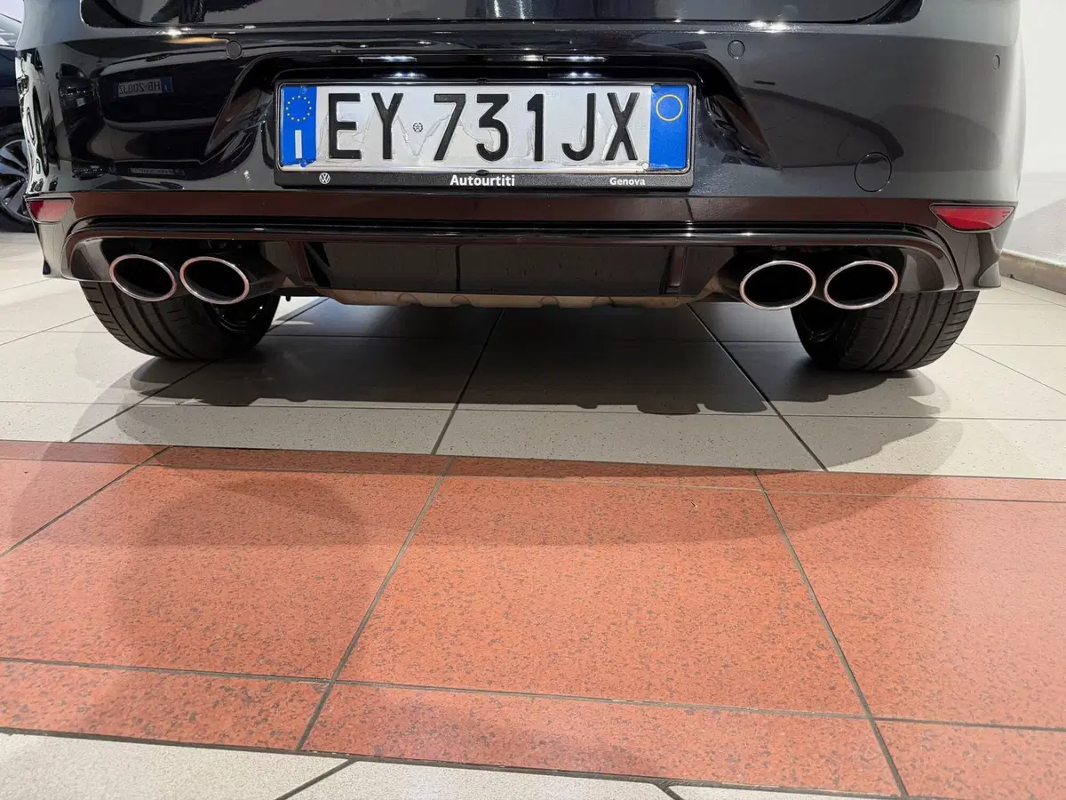 Volkswagen Golf usata a Genova (12)
