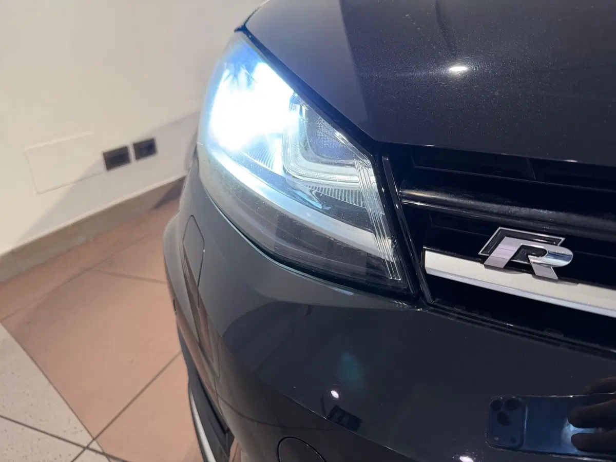 Volkswagen Golf usata a Genova (15)