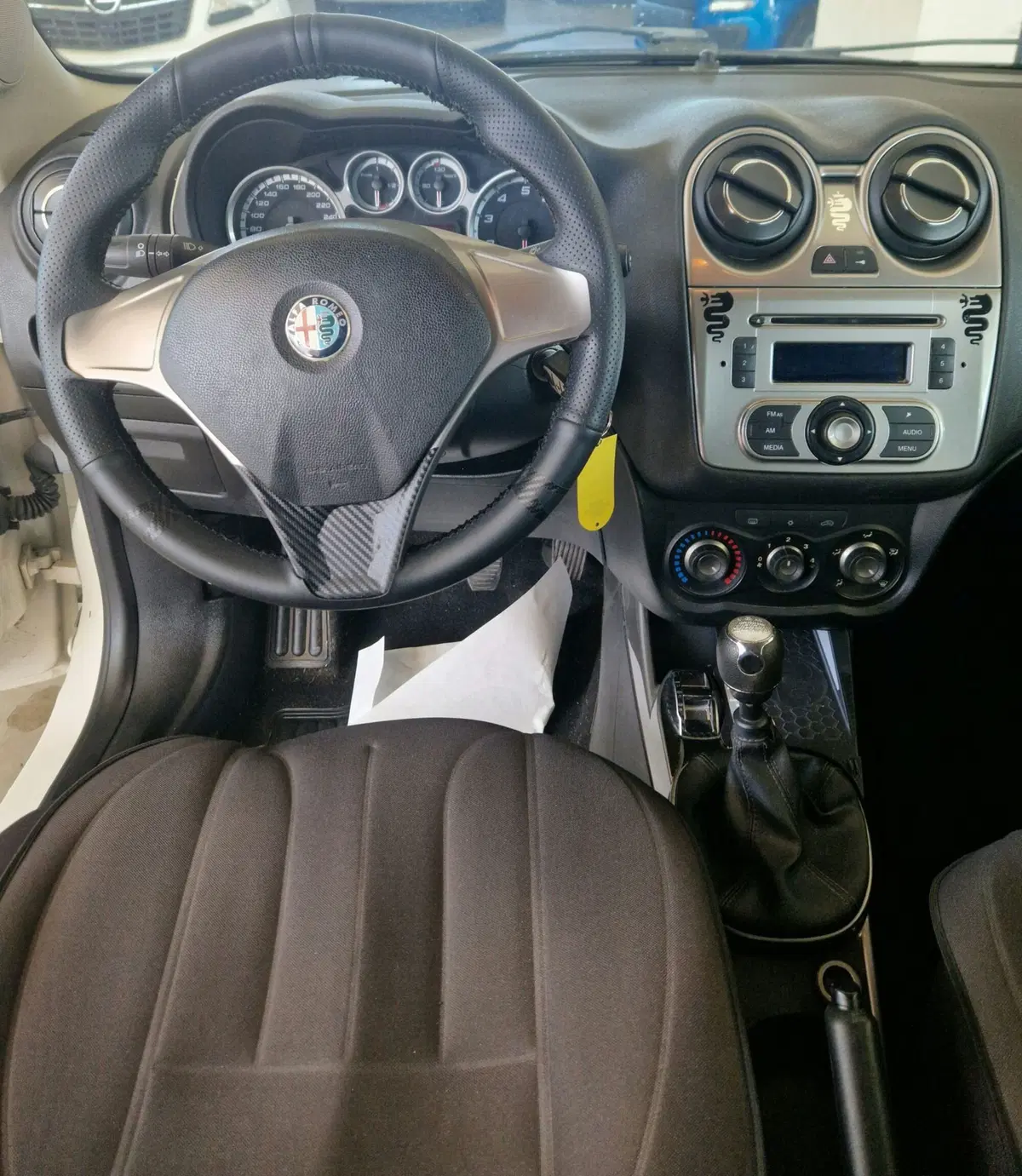 Alfa Romeo MiTo usata a Terni (11)