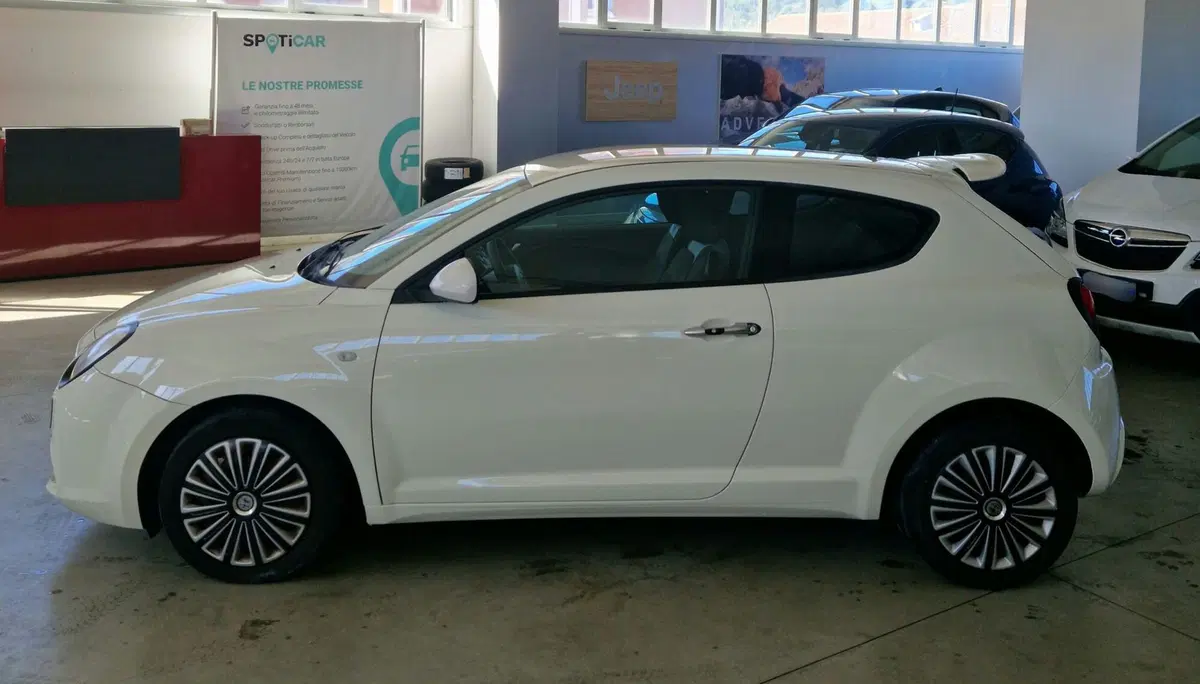 Alfa Romeo MiTo usata a Terni (6)