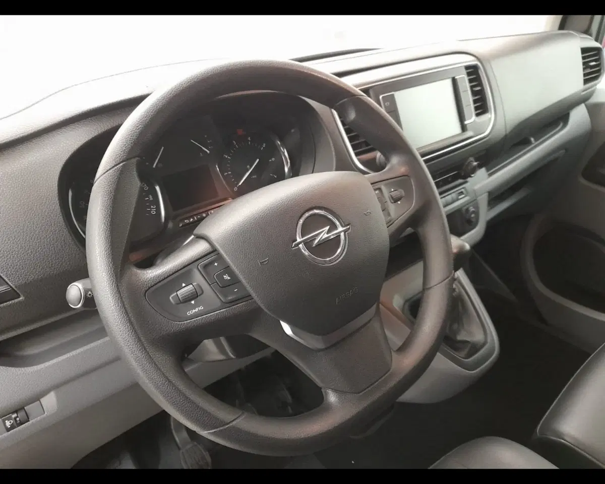 Opel Vivaro Furgone usata a Alessandria (10)
