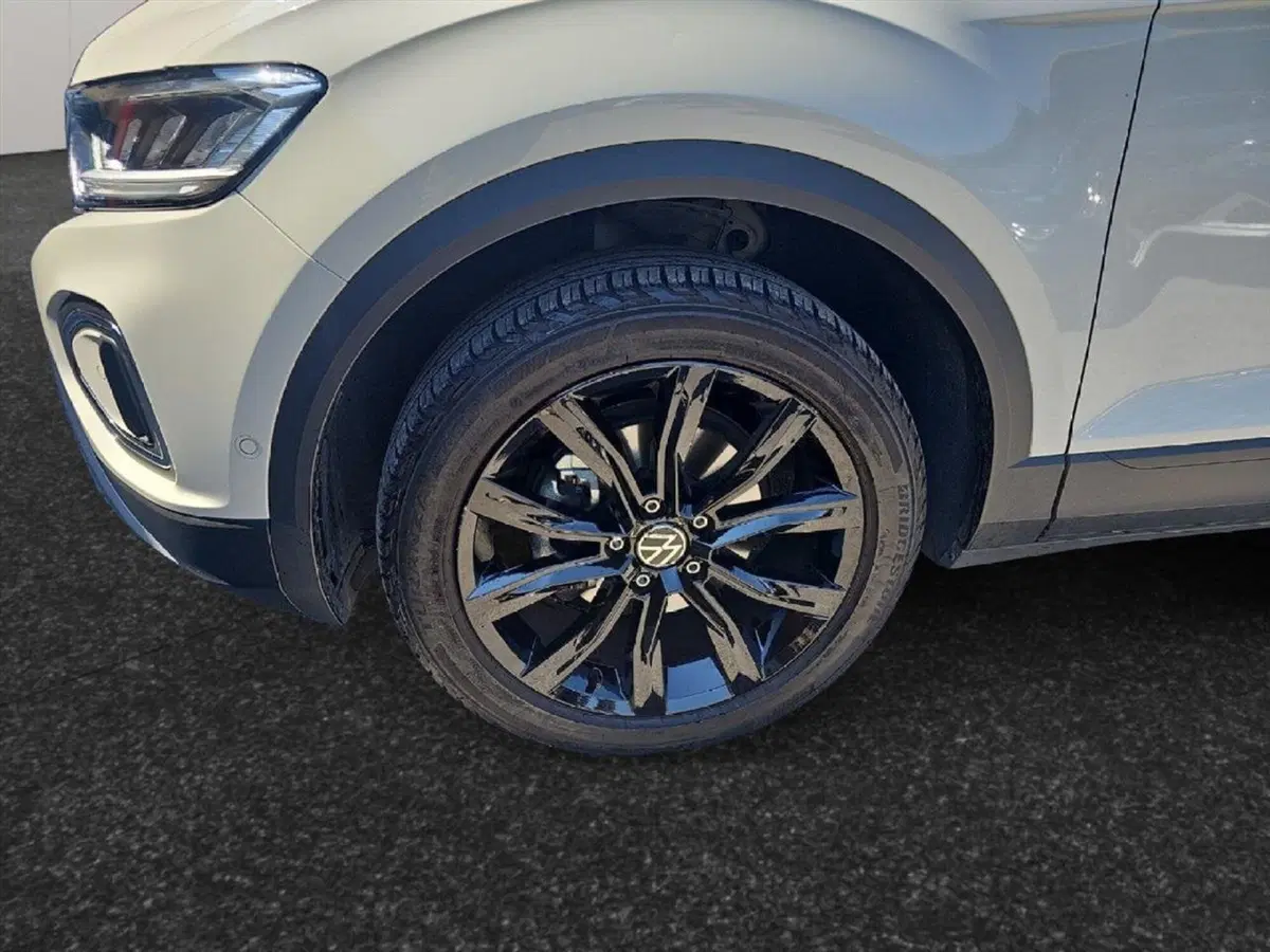 Volkswagen T-Roc usata a Lecco (17)