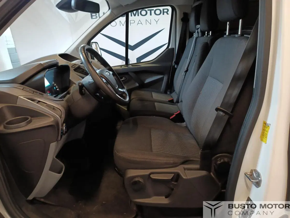 Ford Transit Custom Furgone usata a Varese (8)