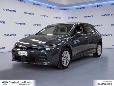 Volkswagen Golf 2.0 TDI SCR Life del 2025 usata a Albano Laziale