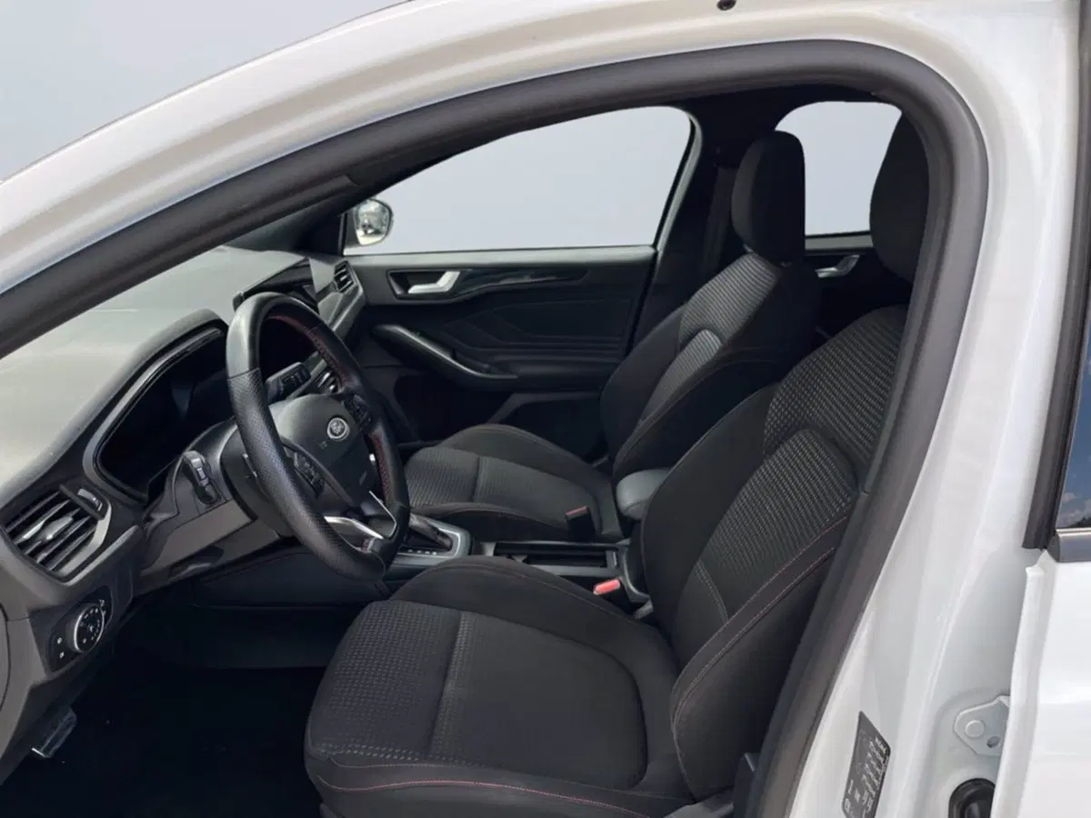 Ford Focus usata a Milano (11)