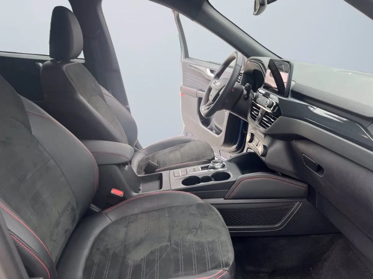 Ford Kuga usata a Milano (15)
