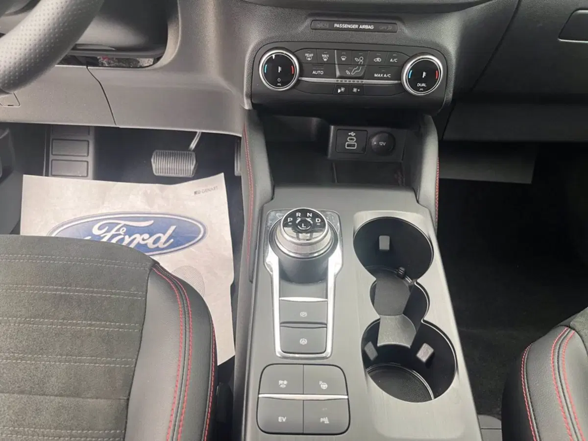Ford Kuga usata a Milano (16)