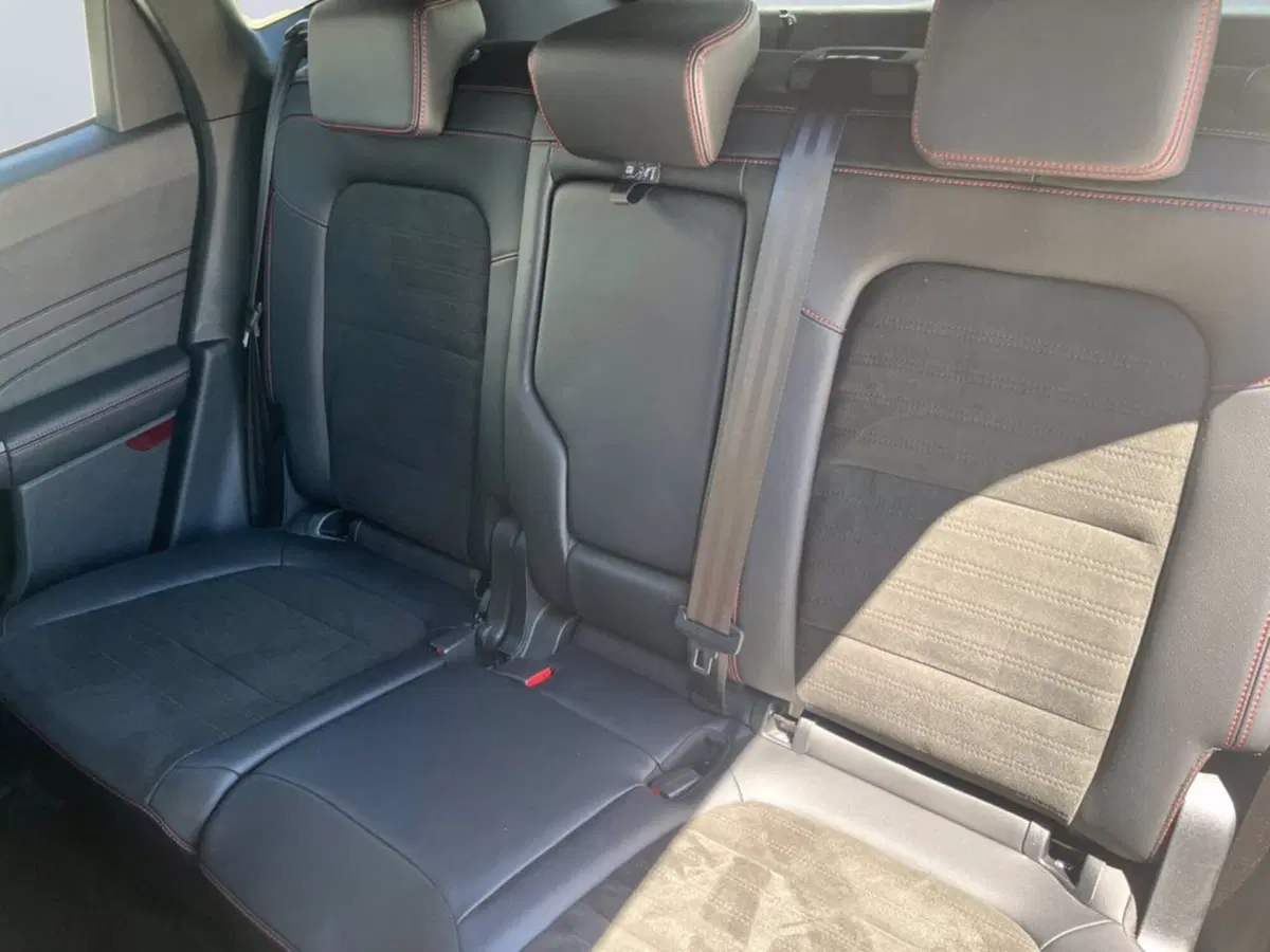 Ford Kuga usata a Milano (13)