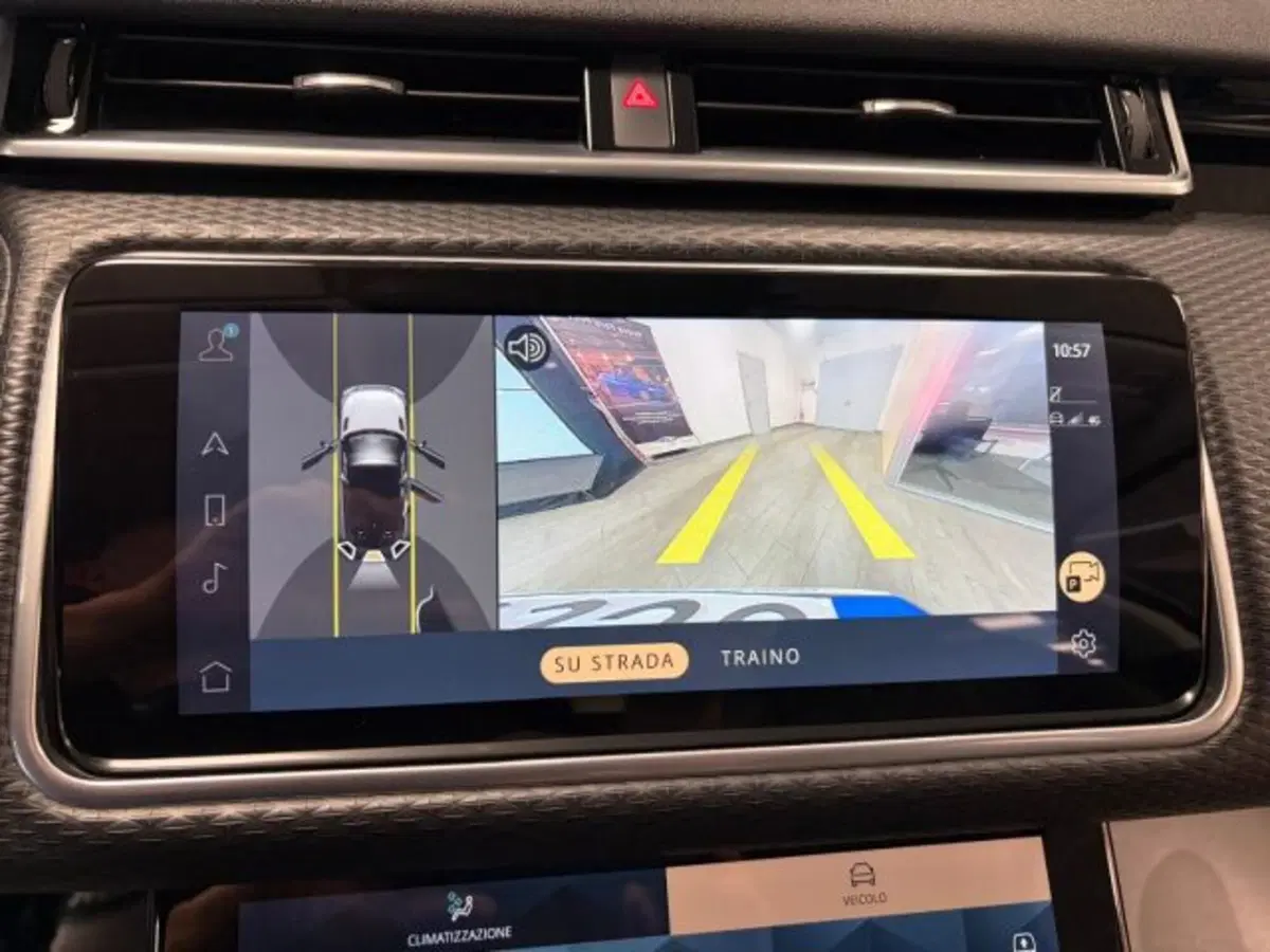 Land Rover Range Rover Velar usata a Cuneo (11)