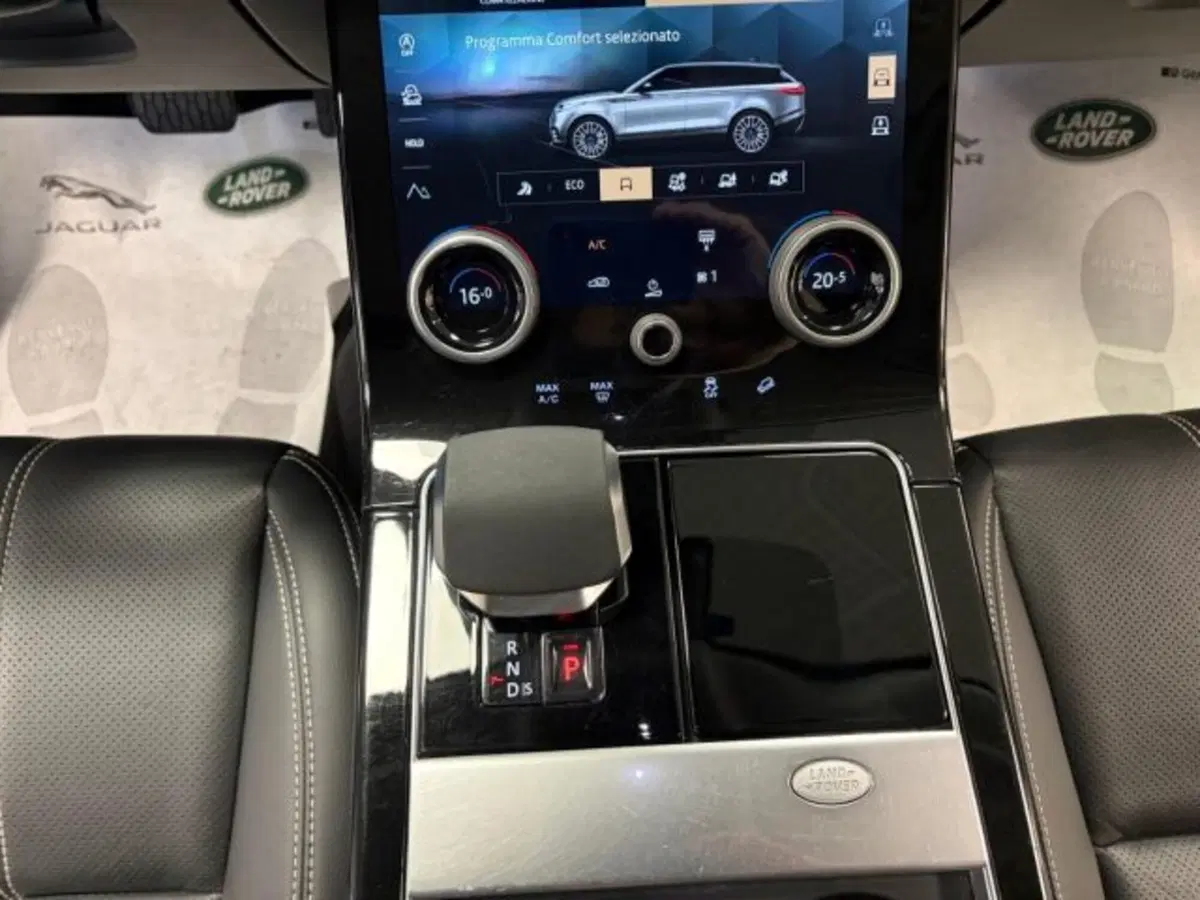 Land Rover Range Rover Velar usata a Cuneo (12)