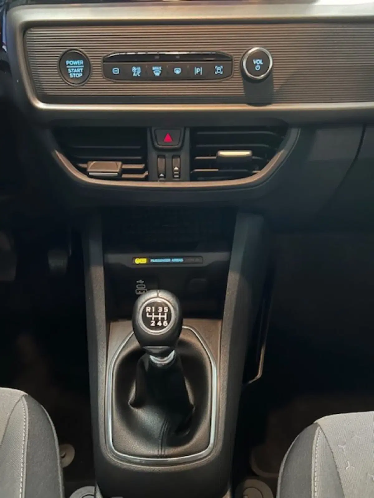 Ford Tourneo Courier usata a Cuneo (11)