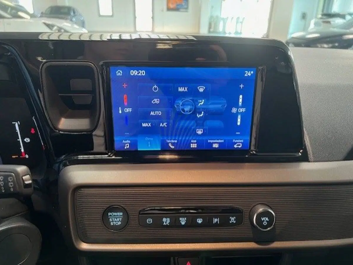 Ford Tourneo Courier usata a Cuneo (9)