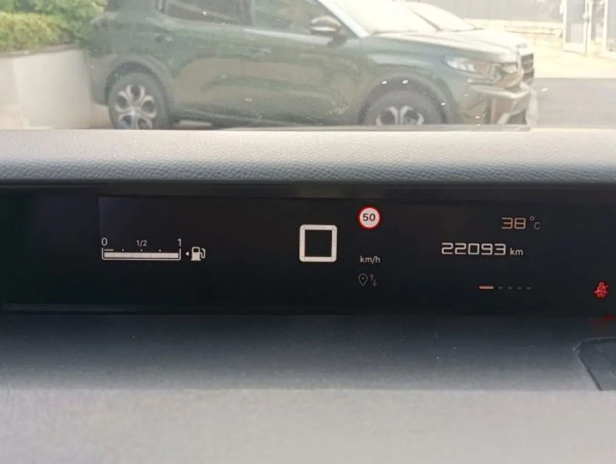 Citroen C3 Aircross usata a Brescia (7)