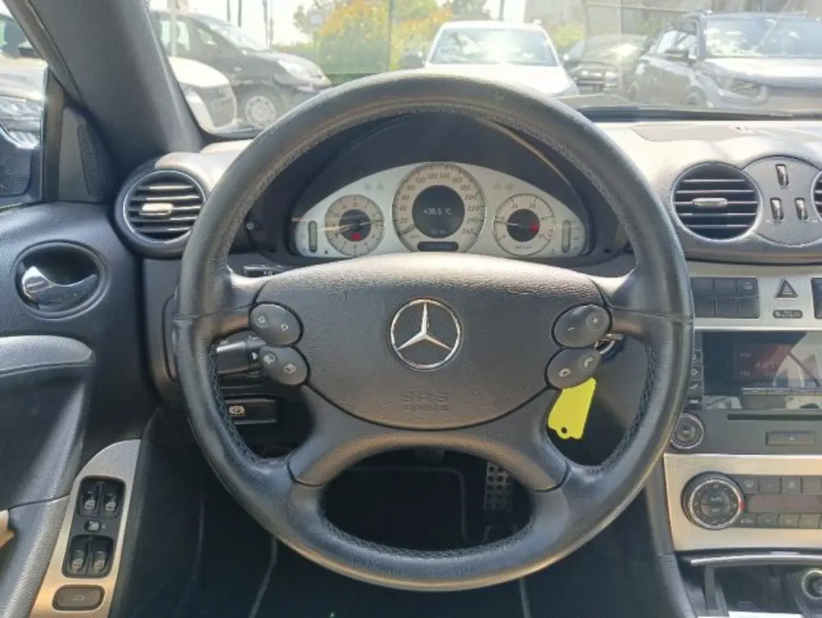 Mercedes-Benz CLK usata a Brescia (7)