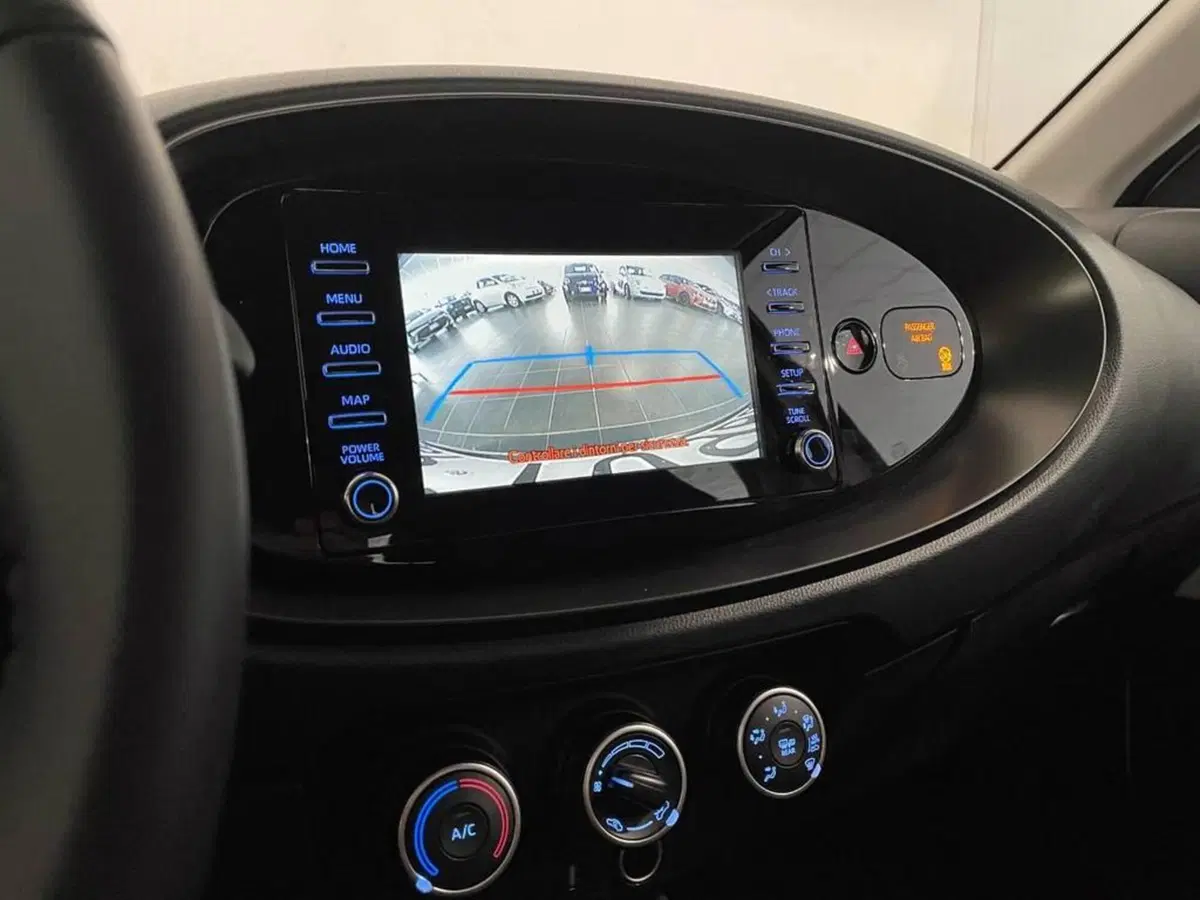 Toyota Aygo X usata a Torino (8)