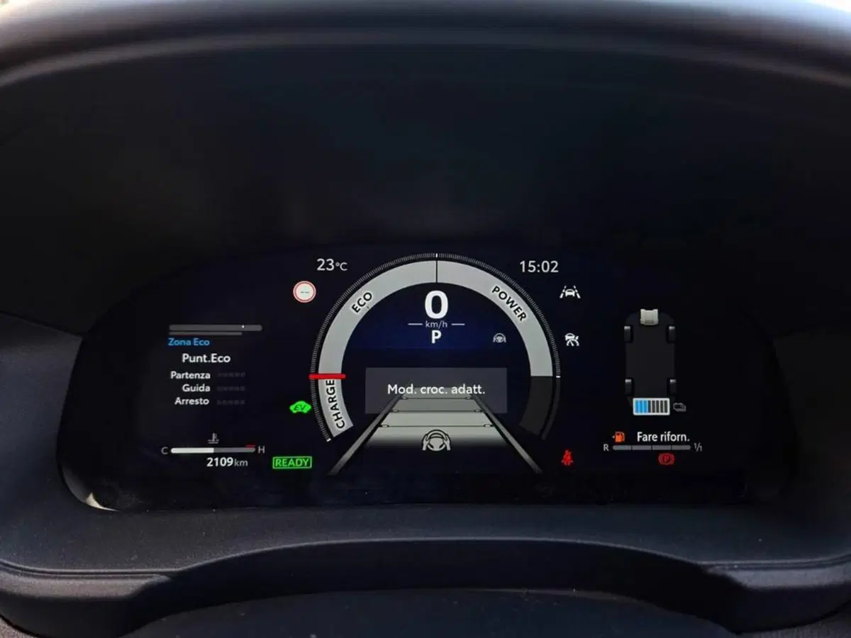 Toyota Yaris Cross usata a Torino (9)