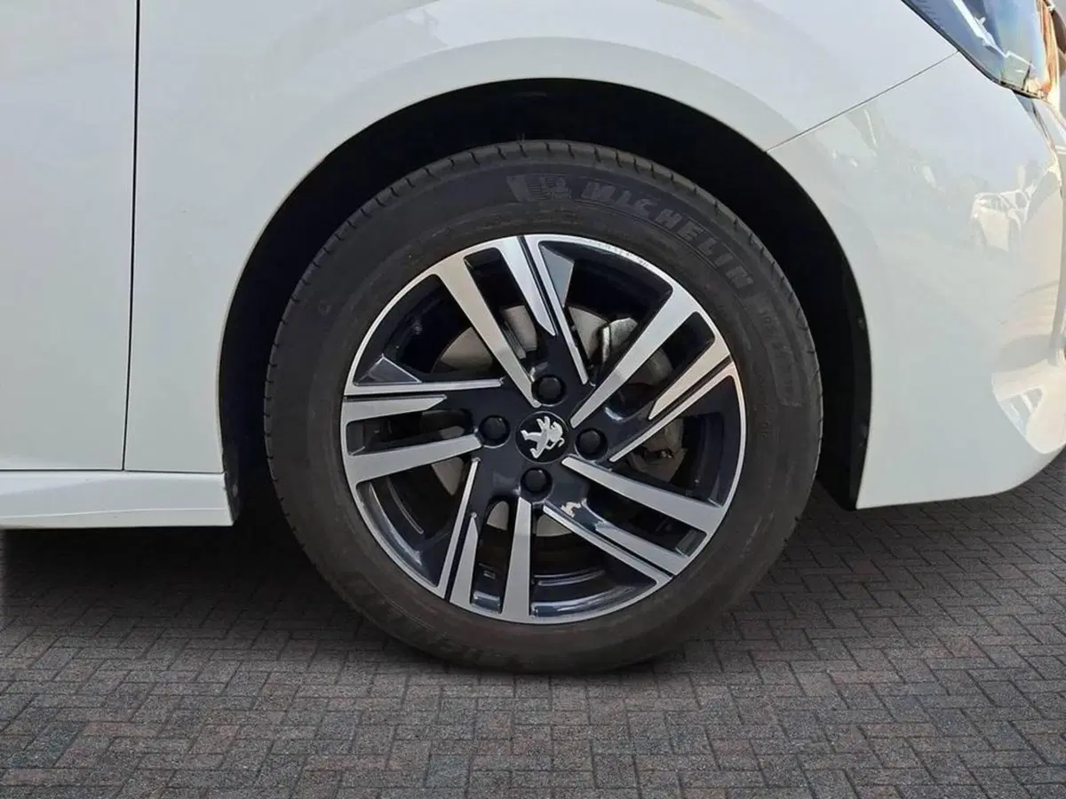 Peugeot 208 usata a Torino (7)