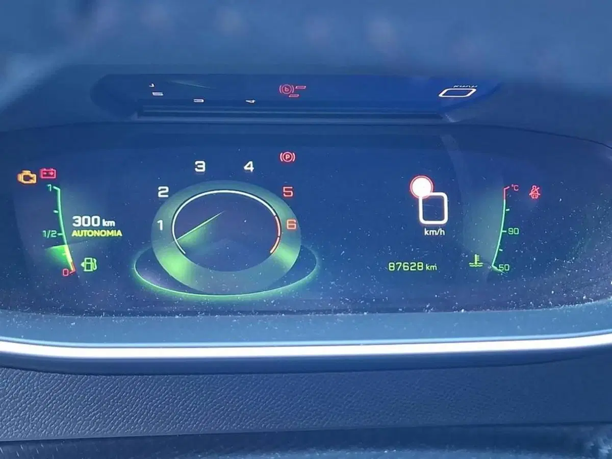 Peugeot 208 usata a Torino (8)