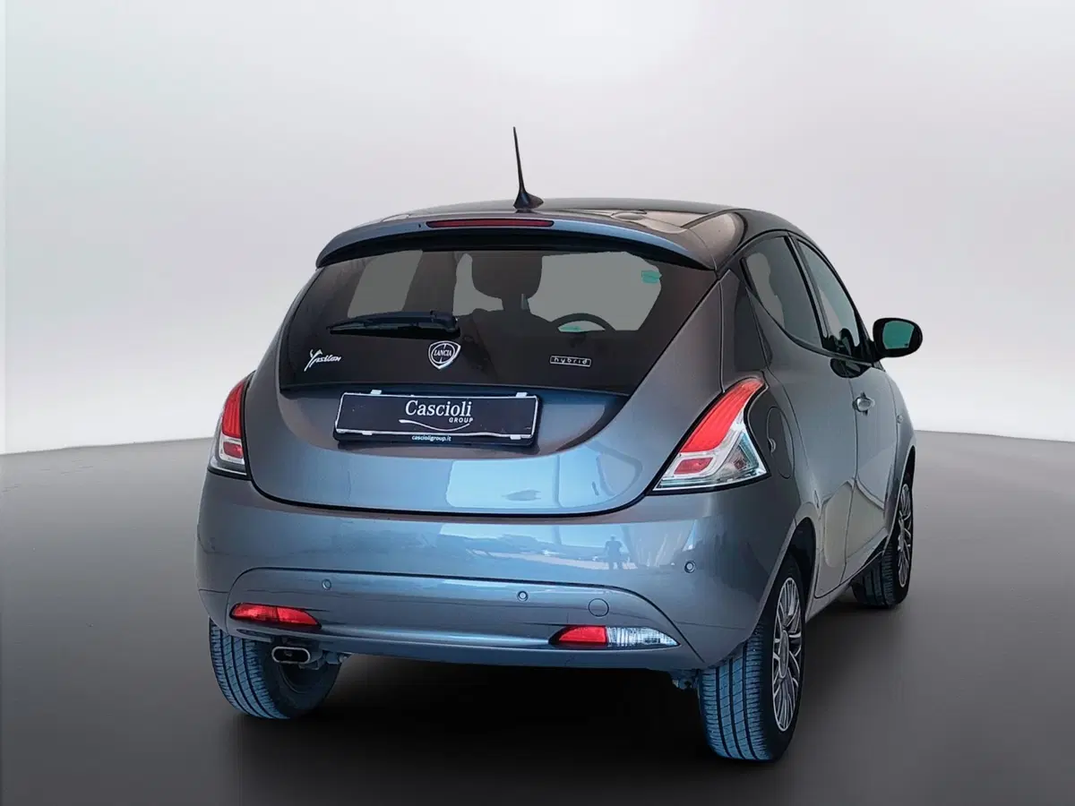 Lancia Ypsilon usata a Ascoli Piceno (5)