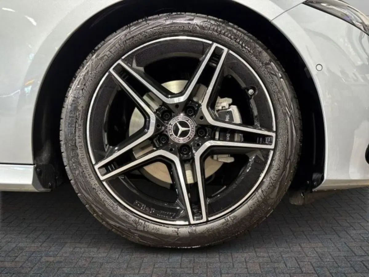 Mercedes-Benz Classe A nuova a Bologna (8)