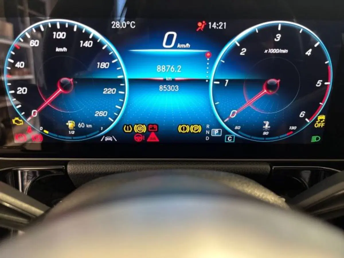 Mercedes-Benz GLA SUV usata a Bologna (13)