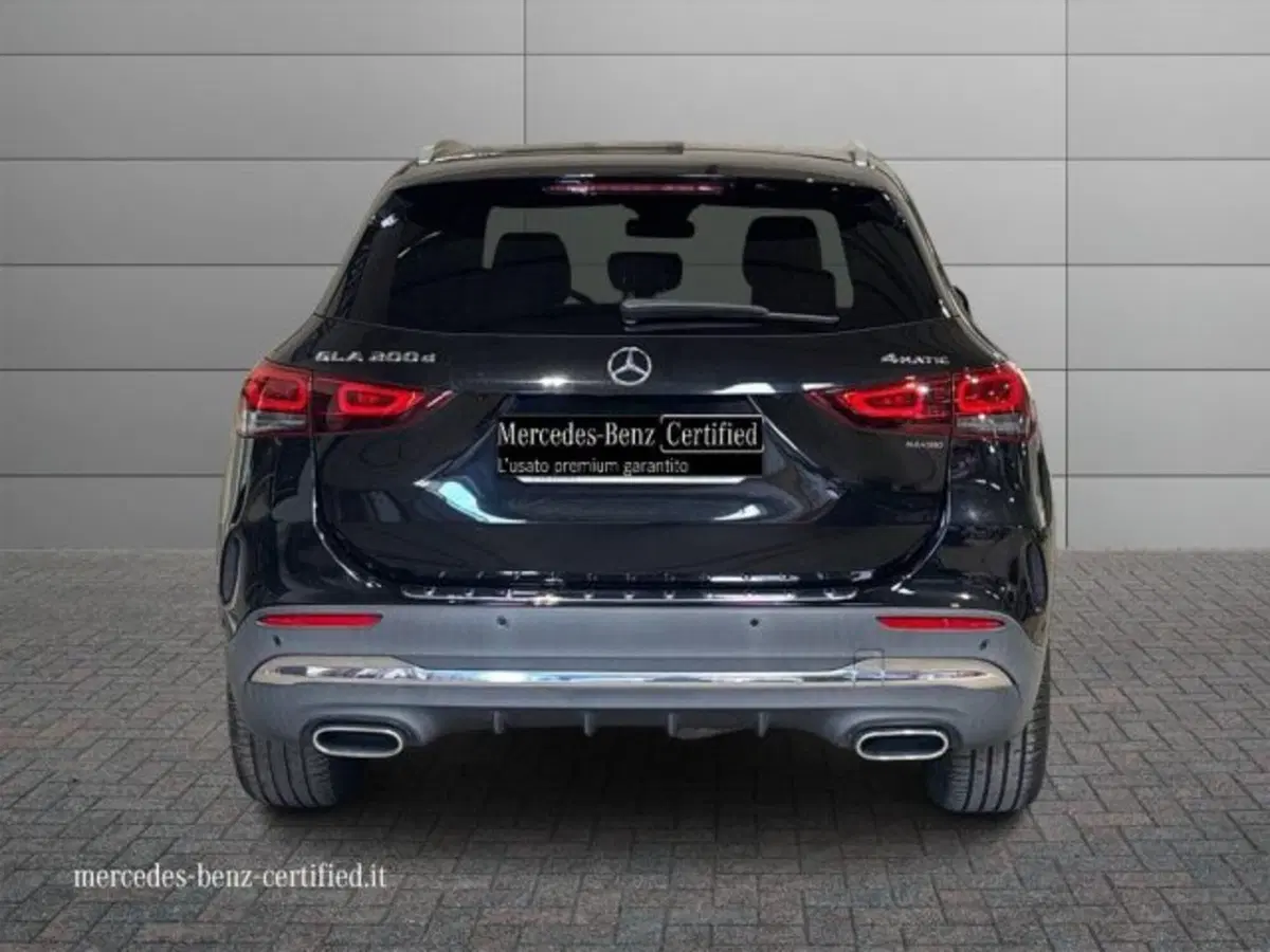 Mercedes-Benz GLA SUV usata a Bologna (4)