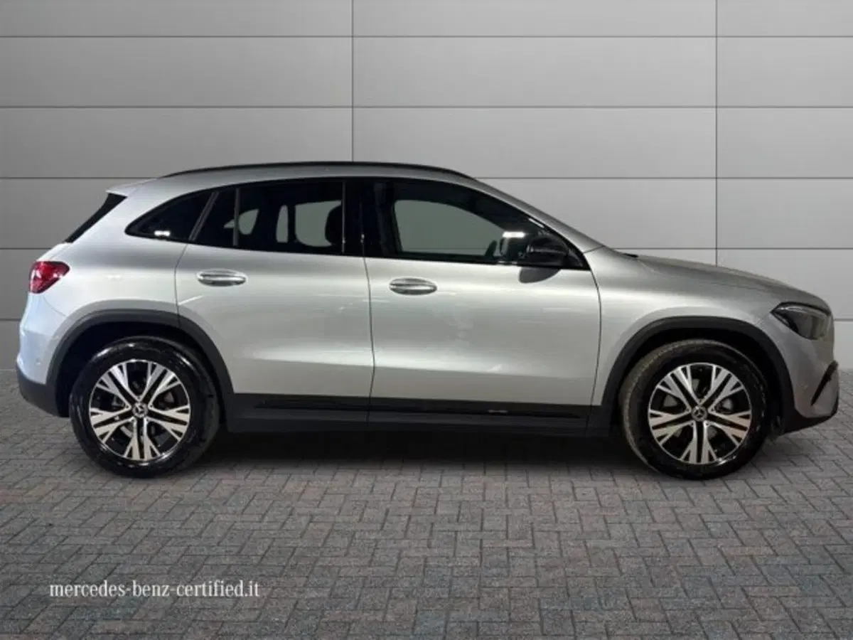 Mercedes-Benz GLA SUV usata a Bologna (5)