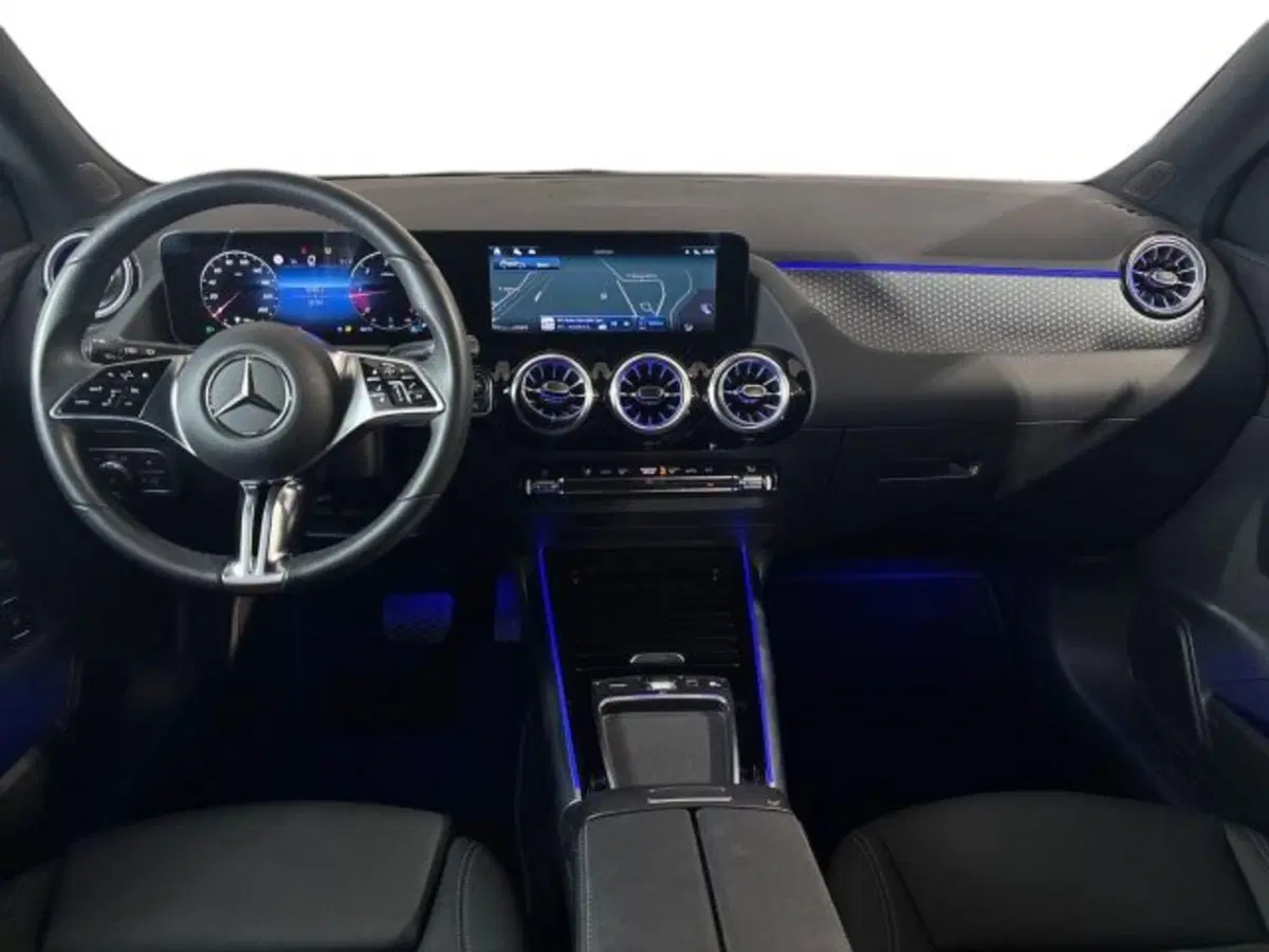Mercedes-Benz GLA SUV usata a Bologna (9)
