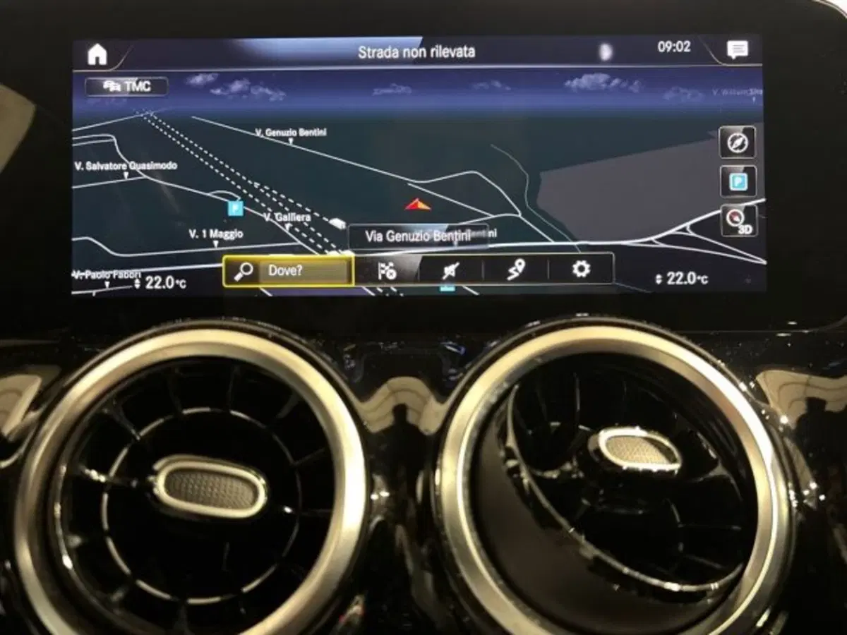 Mercedes-Benz GLA SUV usata a Bologna (14)