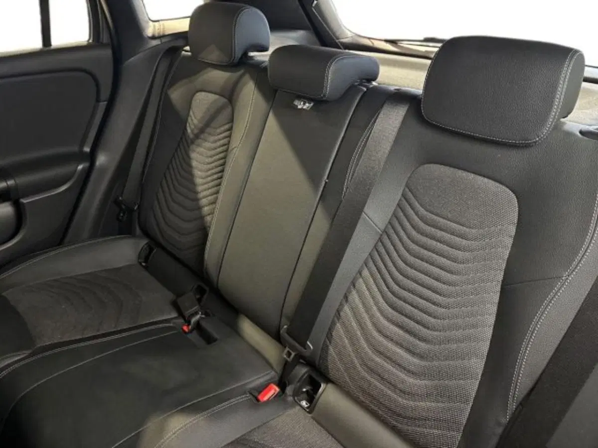 Mercedes-Benz GLA SUV usata a Bologna (16)