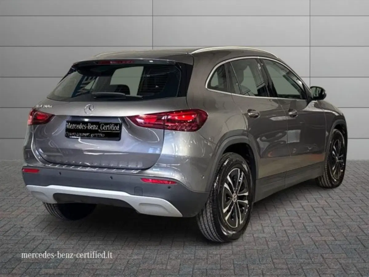 Mercedes-Benz GLA SUV usata a Bologna (2)