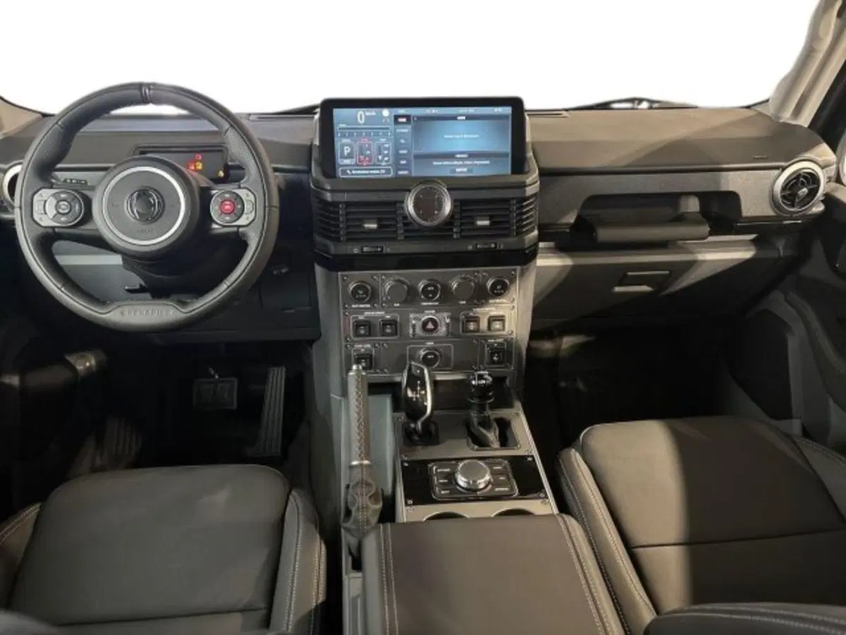 Ineos Grenadier Pick-up nuova a Bologna (13)
