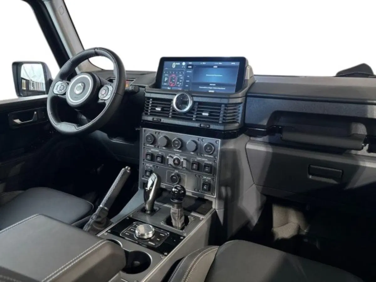 Ineos Grenadier Pick-up nuova a Bologna (15)