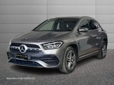 Mercedes-Benz GLA SUV 250 e Plug-in hybrid Automatic Premium del 2022 usata a Bologna