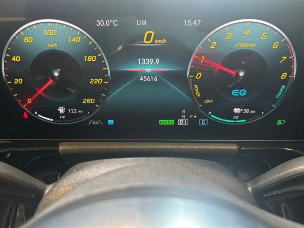 Mercedes-Benz GLA SUV usata a Bologna (13)
