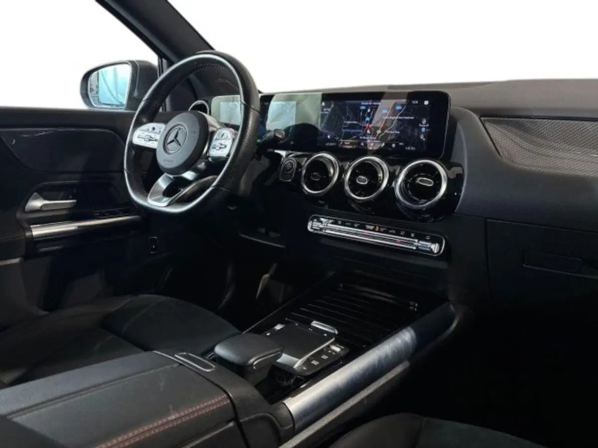 Mercedes-Benz GLA SUV usata a Bologna (15)