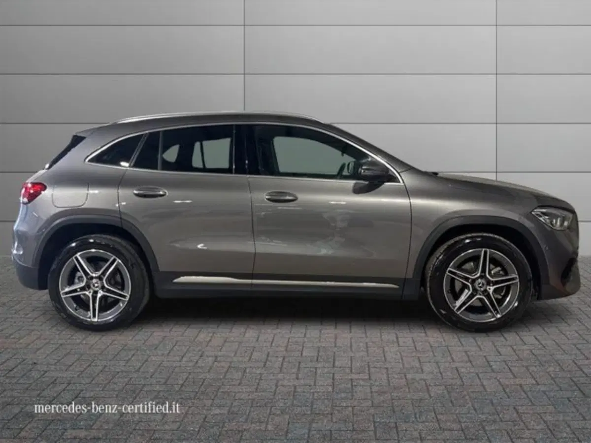 Mercedes-Benz GLA SUV usata a Bologna (5)