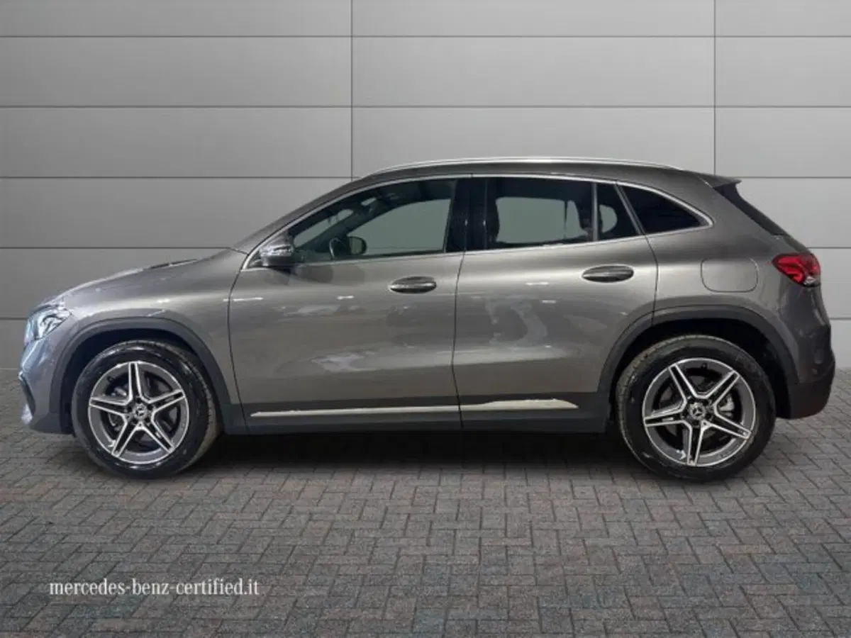 Mercedes-Benz GLA SUV usata a Bologna (6)
