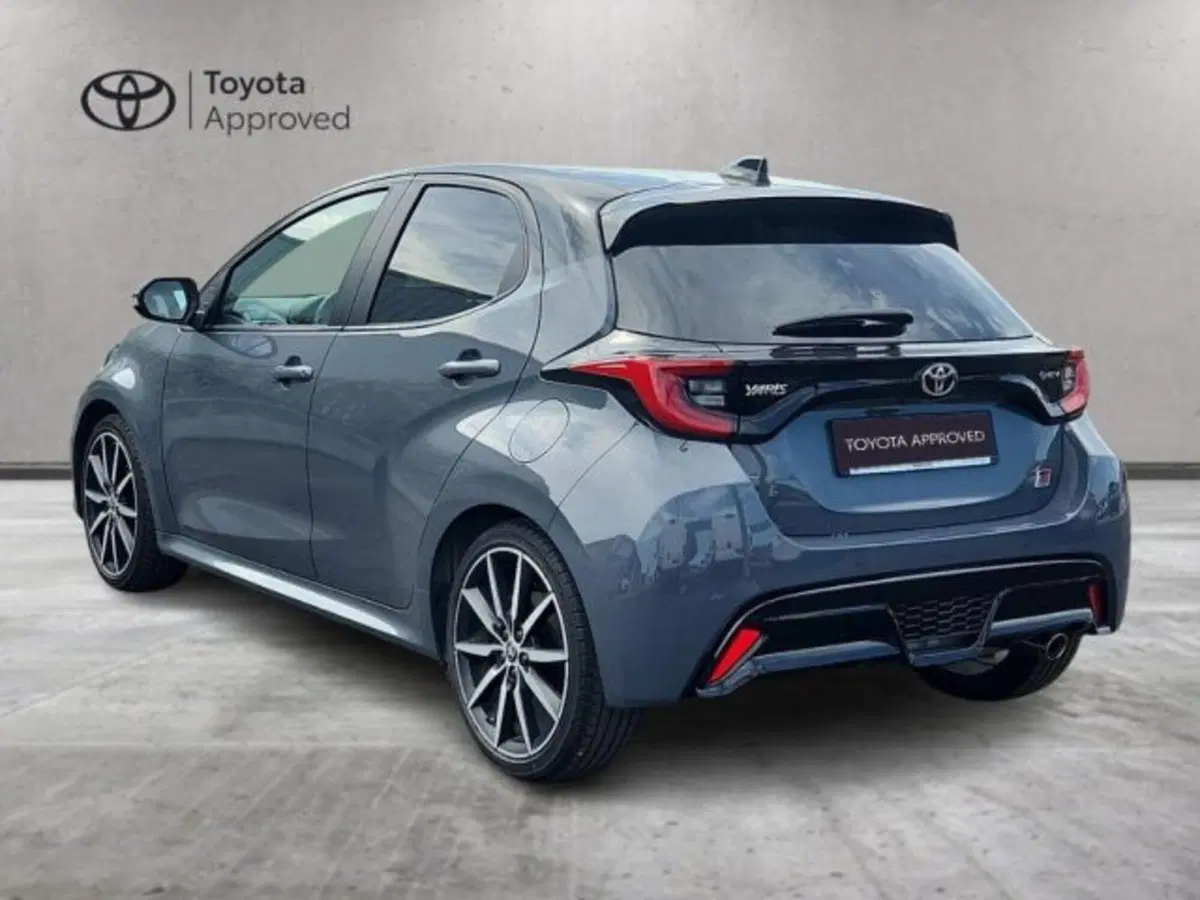 Toyota Yaris Cross usata a Roma (5)