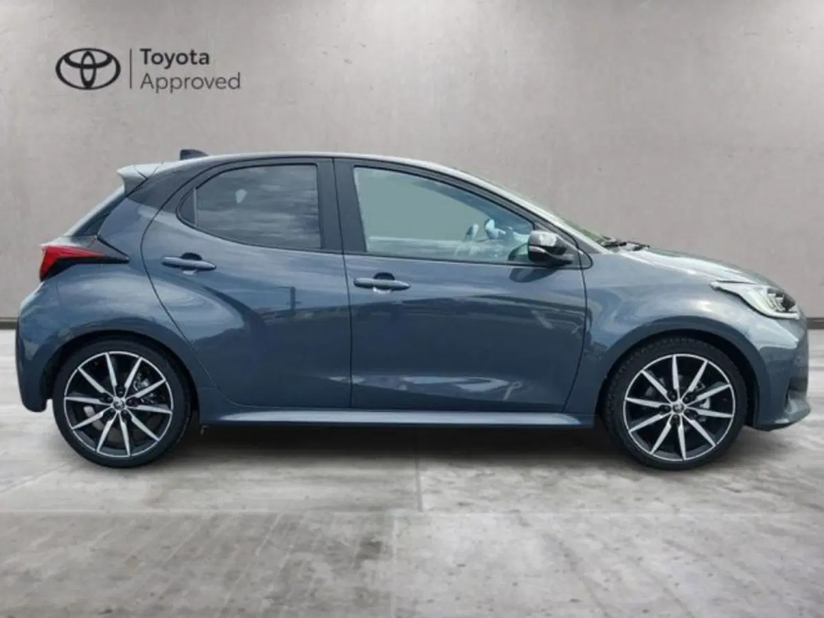 Toyota Yaris Cross usata a Roma (4)