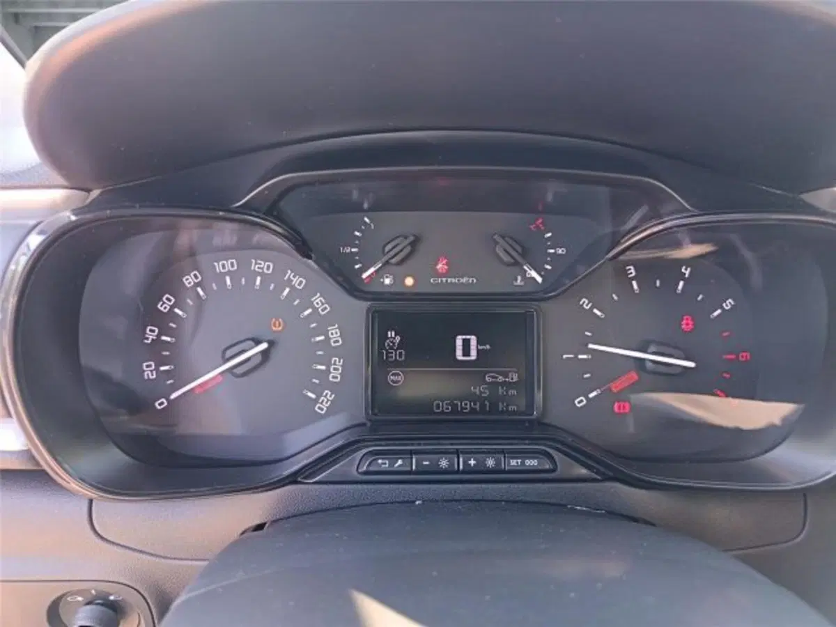 Citroen C3 usata a Bari (16)