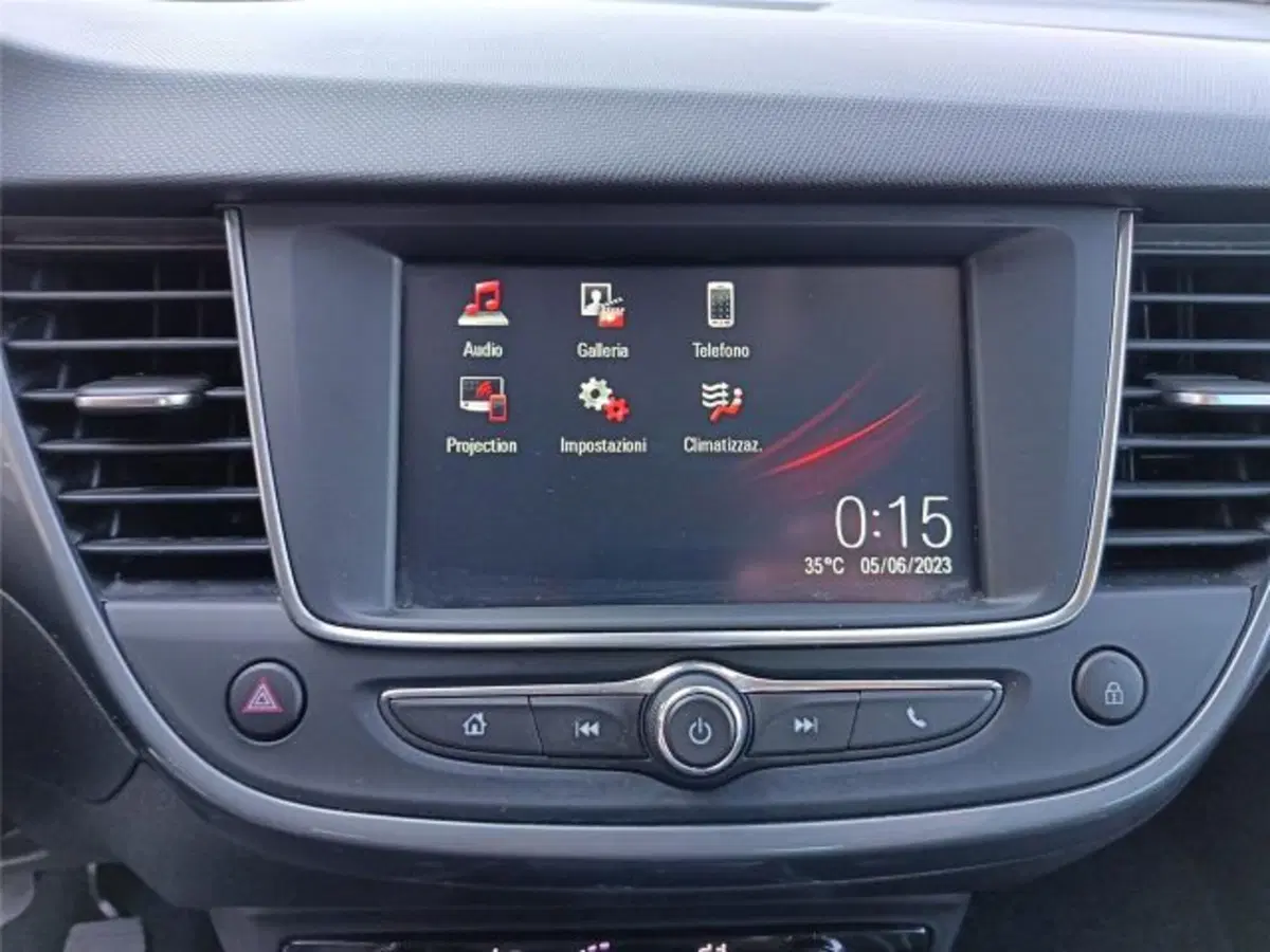 Opel Crossland usata a Bari (16)