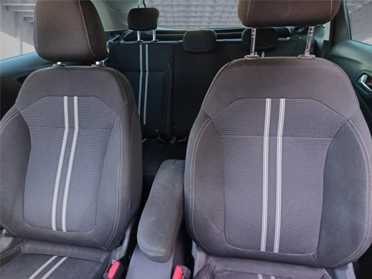Opel Crossland usata a Bari (18)